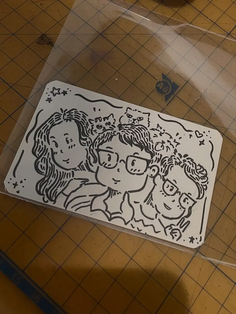 ภาพวาดขาวดำของกลุ่มเพื่อนและแมว